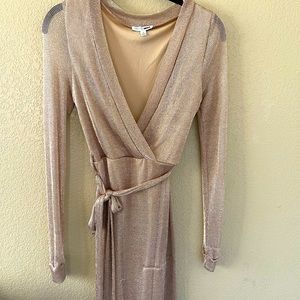 Fashion Nova Gold Longs sleeve Dress